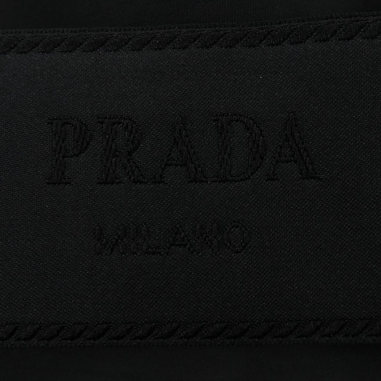 Prada Triangle Logo SGM242 R132 106O Blouson