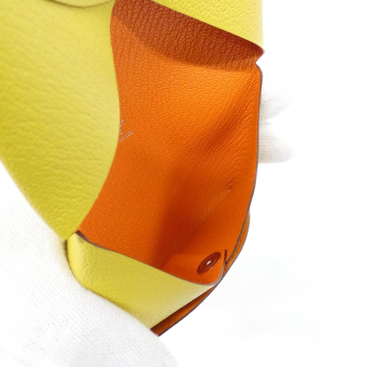 エルメス カルヴィ ヴェルソ 078476CK カードケース