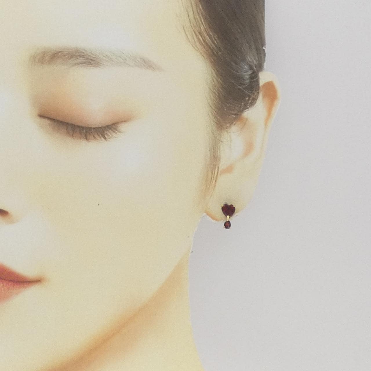 K18YG ハート ガーネット ピアス 2.2CT