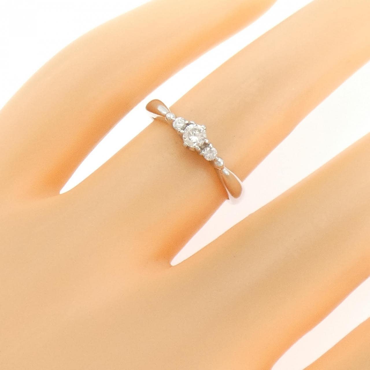 PT900 ダイヤモンド リング 0.15CT