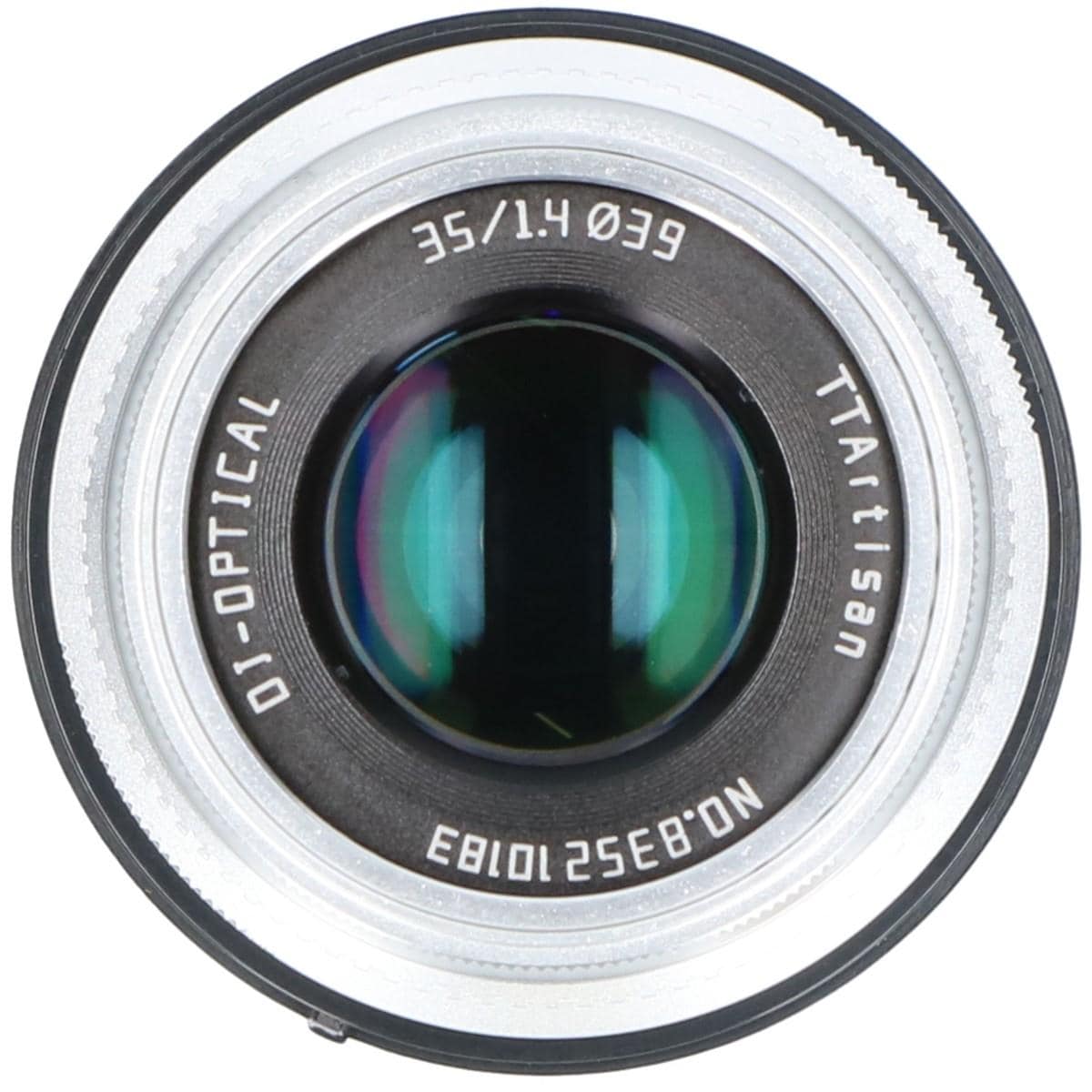 E35mm F1.4
