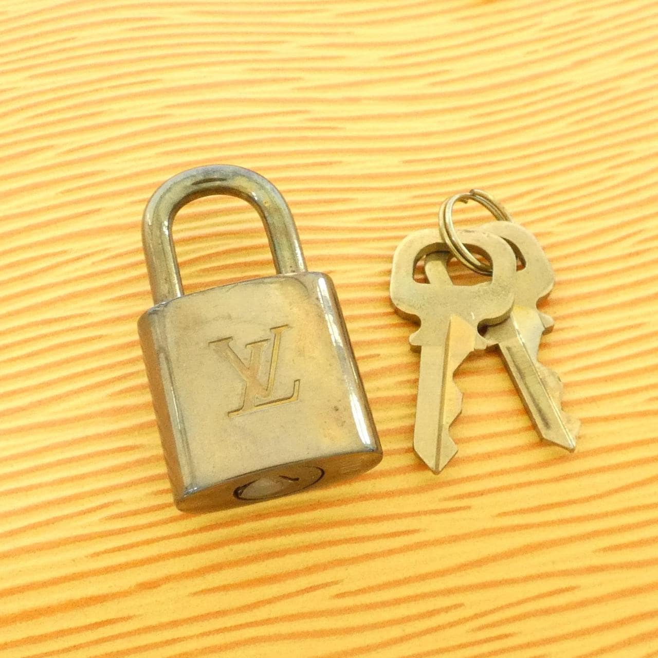 【ヴィンテージ】ルイヴィトン エピ スピーディ 25cm M43019 ボストンバッグ