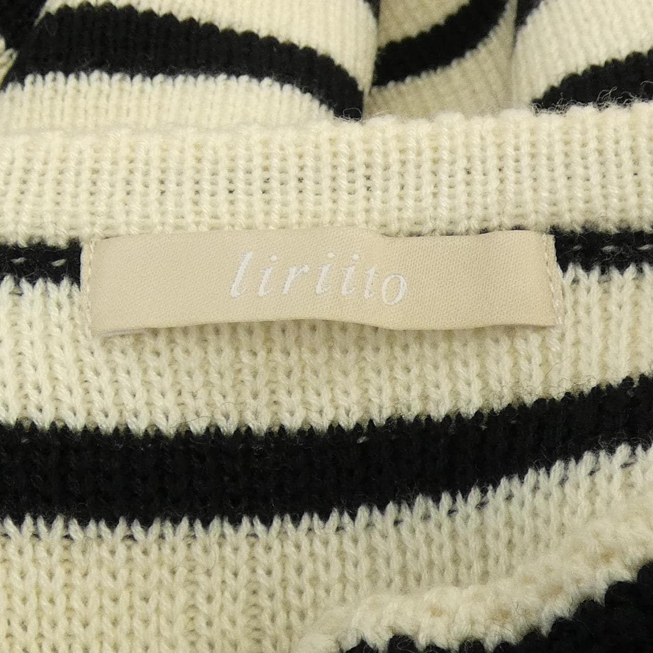 LIRIITO カーディガン
