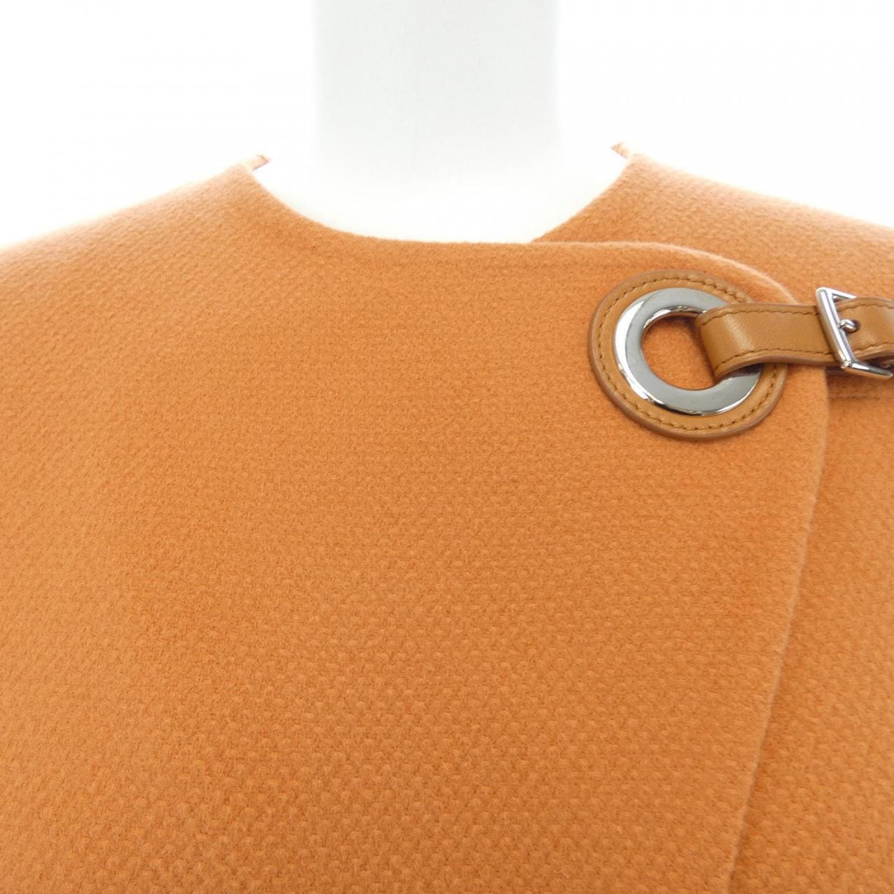 HERMES Eyelet Scrap Coat 2E0107DB