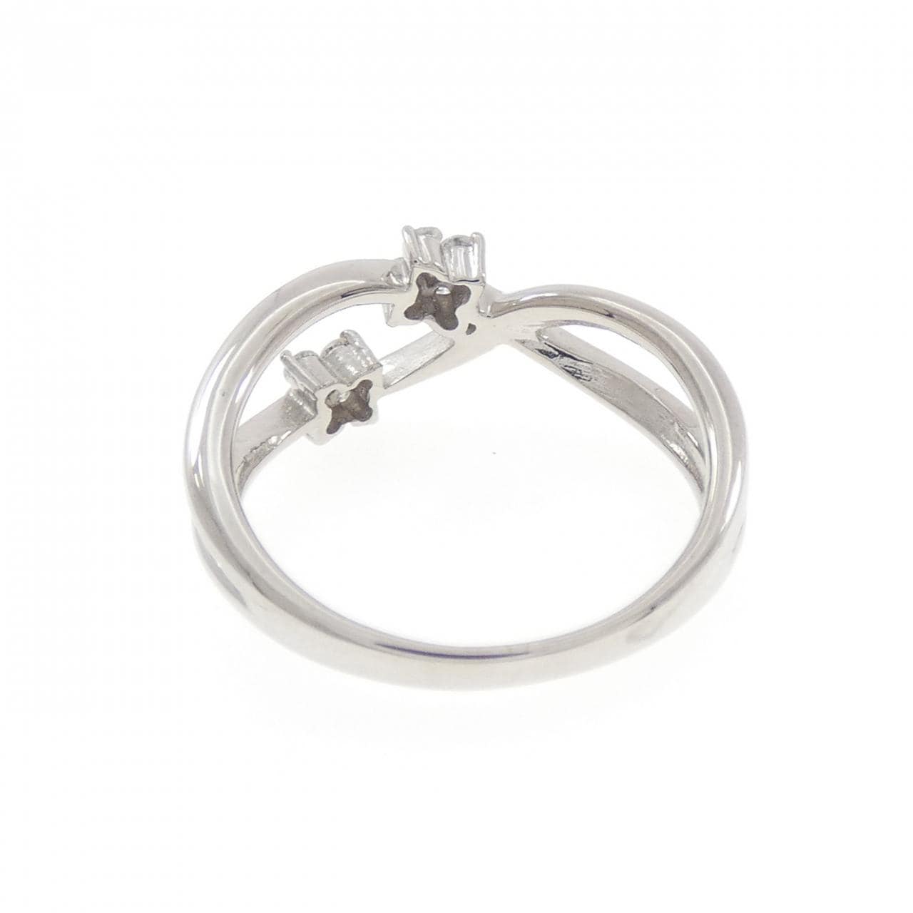 K18WG フラワー ダイヤモンド リング 0.11CT