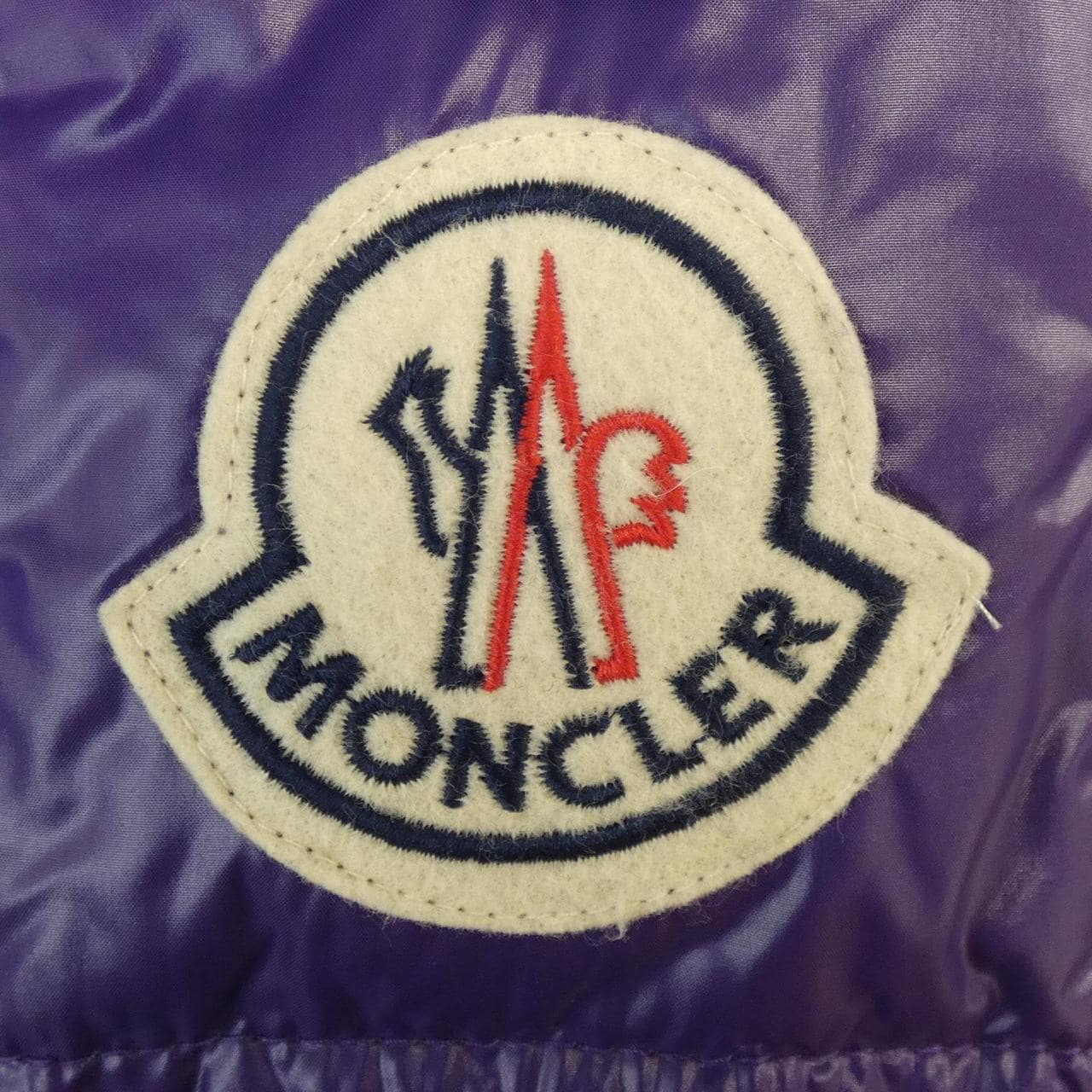 モンクレール MONCLER ダウンジャケット