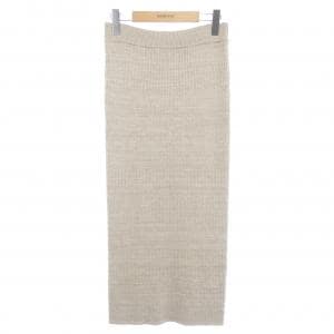 ボス BOSS スカート