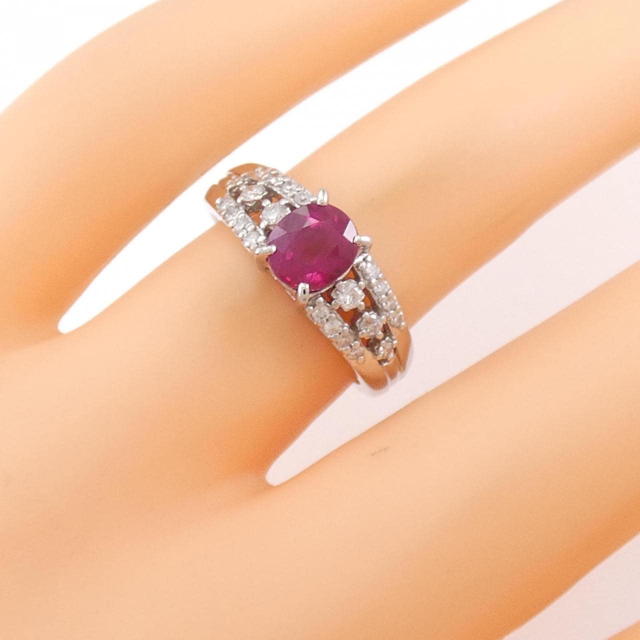 PT Ruby Ring 1.19CT