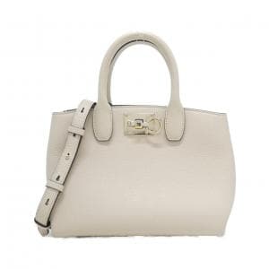 サルヴァトーレフェラガモ 21 H288 バッグ