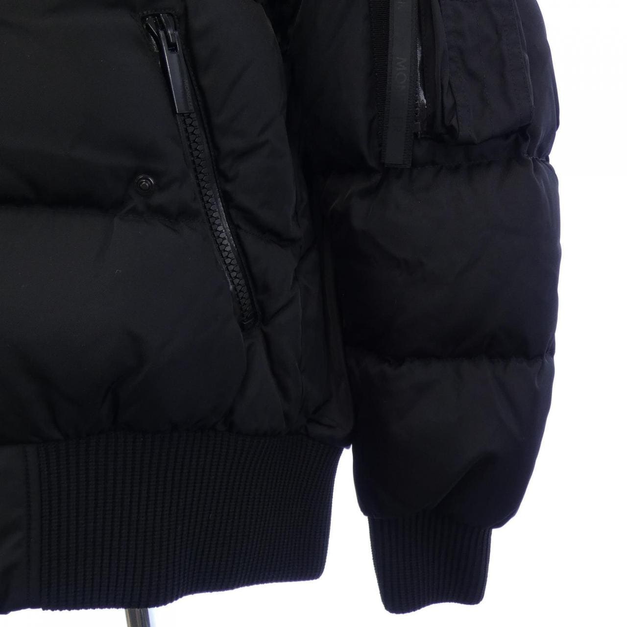 モンクレール MONCLER 53803 AUTUN ダウンジャケット