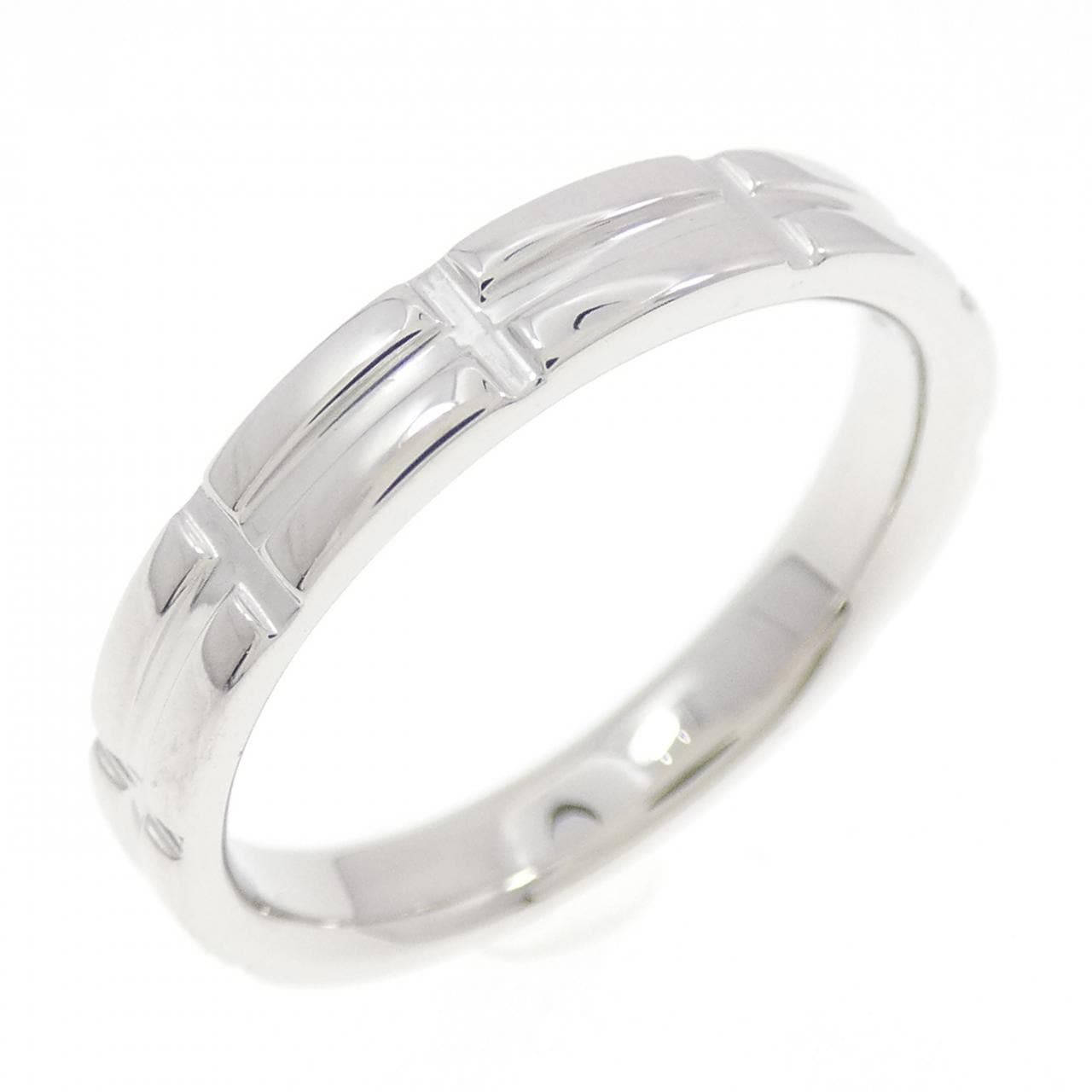 K14WG ring