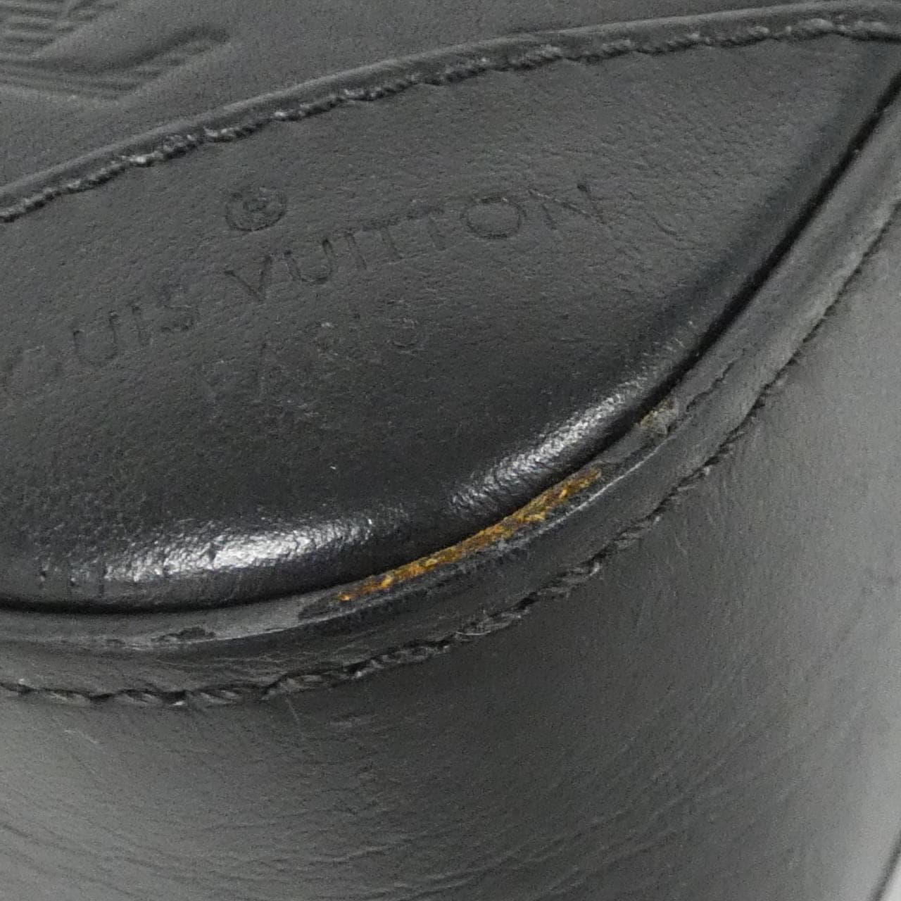 ルイヴィトン モノグラム シャドウ デュオ メッセンジャー M69827 ショルダーバッグ