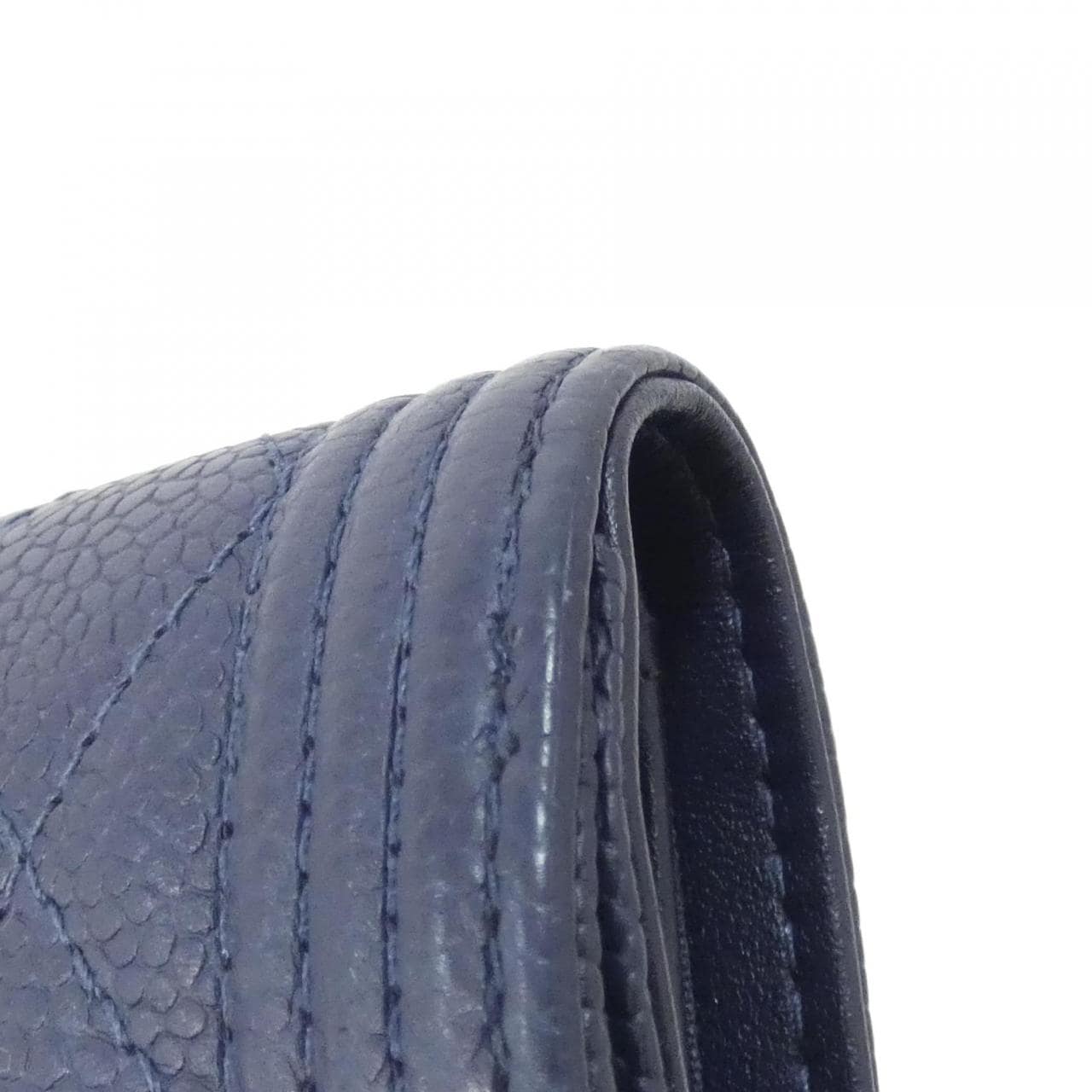 シャネル ボーイシャネル ライン 財布