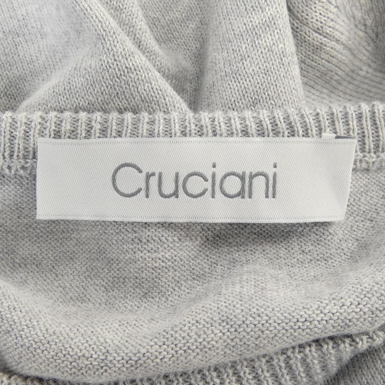 クルチアーニ Cruciani ニット