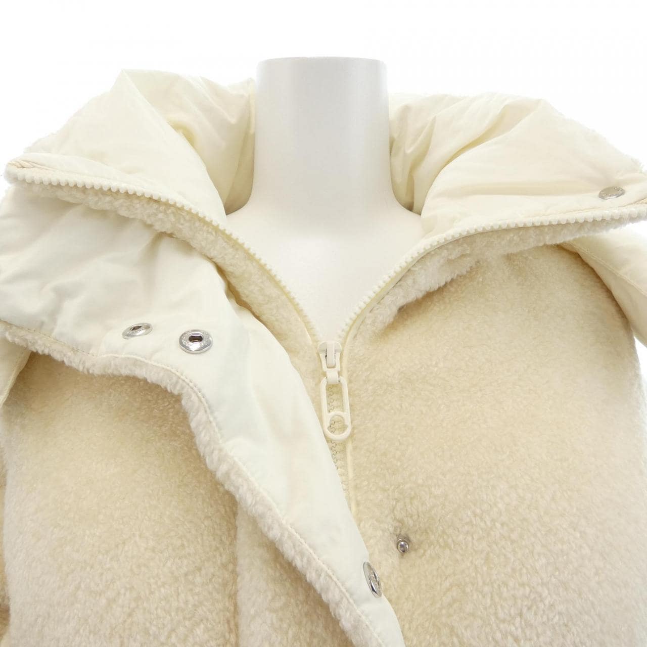 モンクレール MONCLER BRYSUR ダウンジャケット