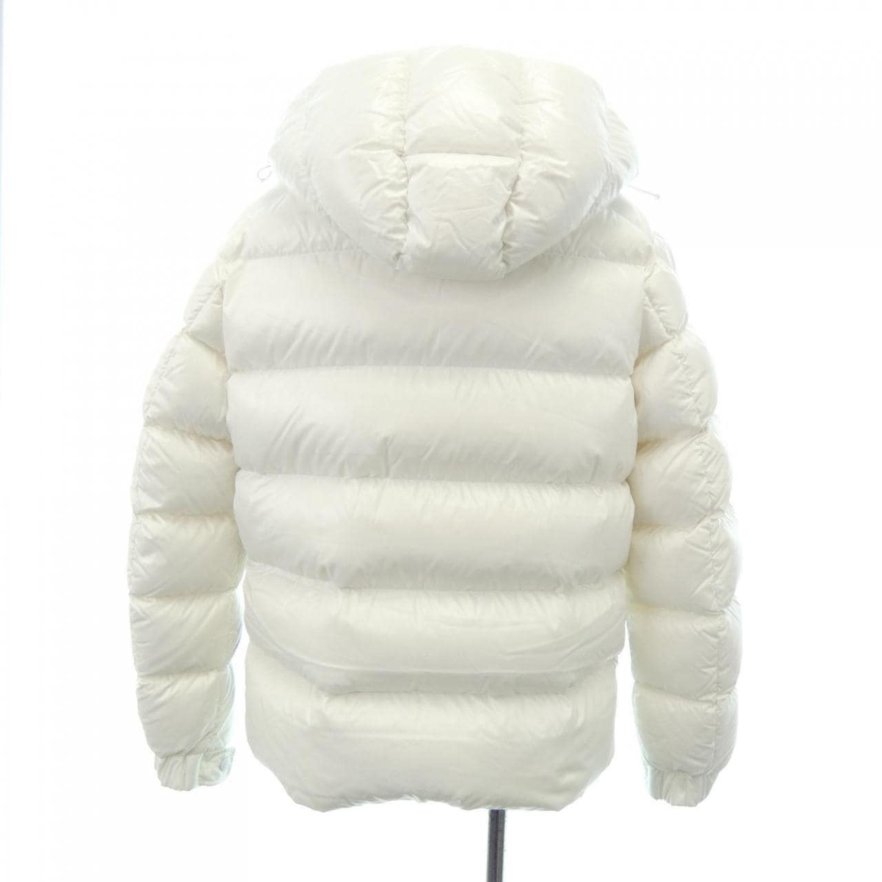 モンクレール MONCLER ダウンジャケット