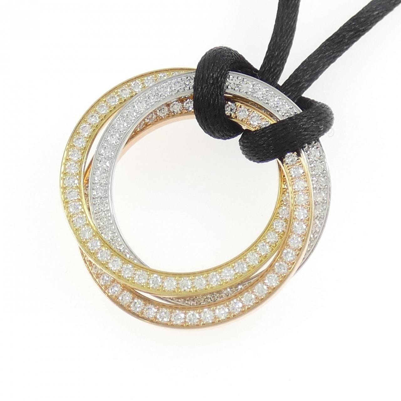 Cartier Trinity medium necklace