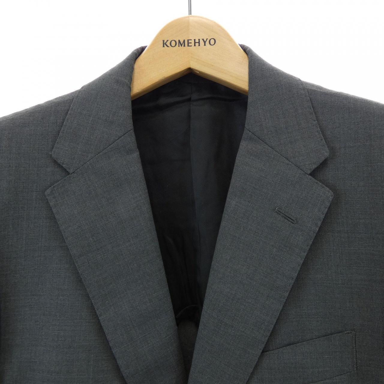 シンプリシテ simplicite スーツ
