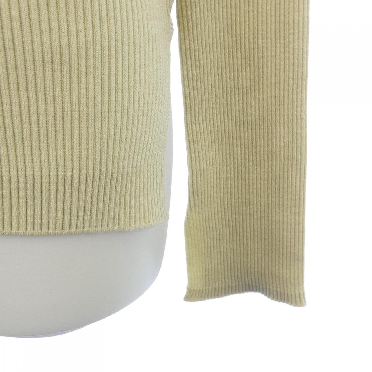 オーラリー AURALEE トップス