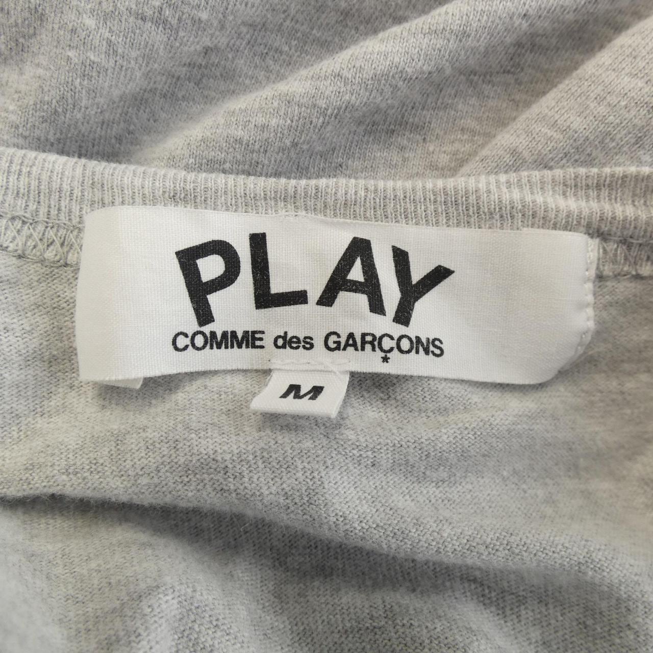 PLAY Tシャツ