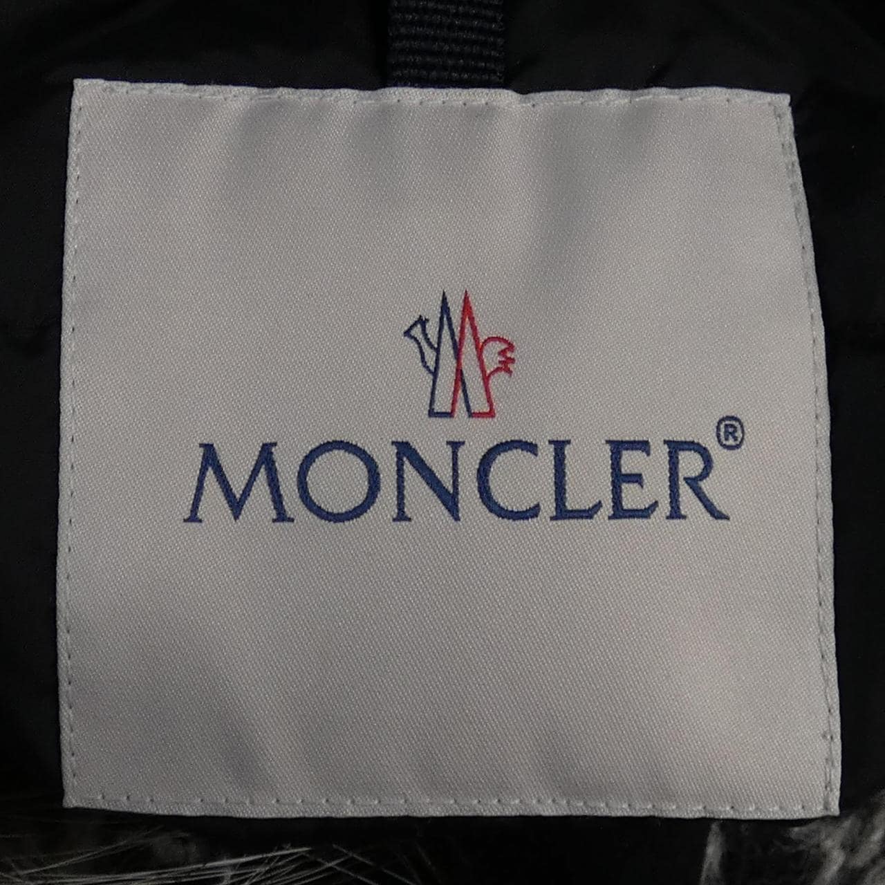モンクレール MONCLER ダウンジャケット