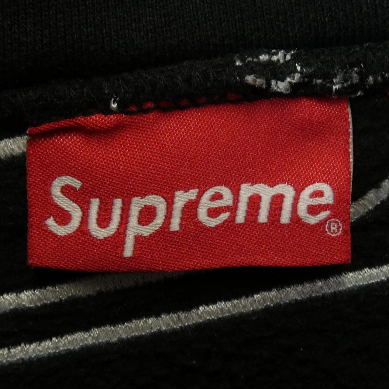 シュプリーム SUPREME Satin Applique パーカー