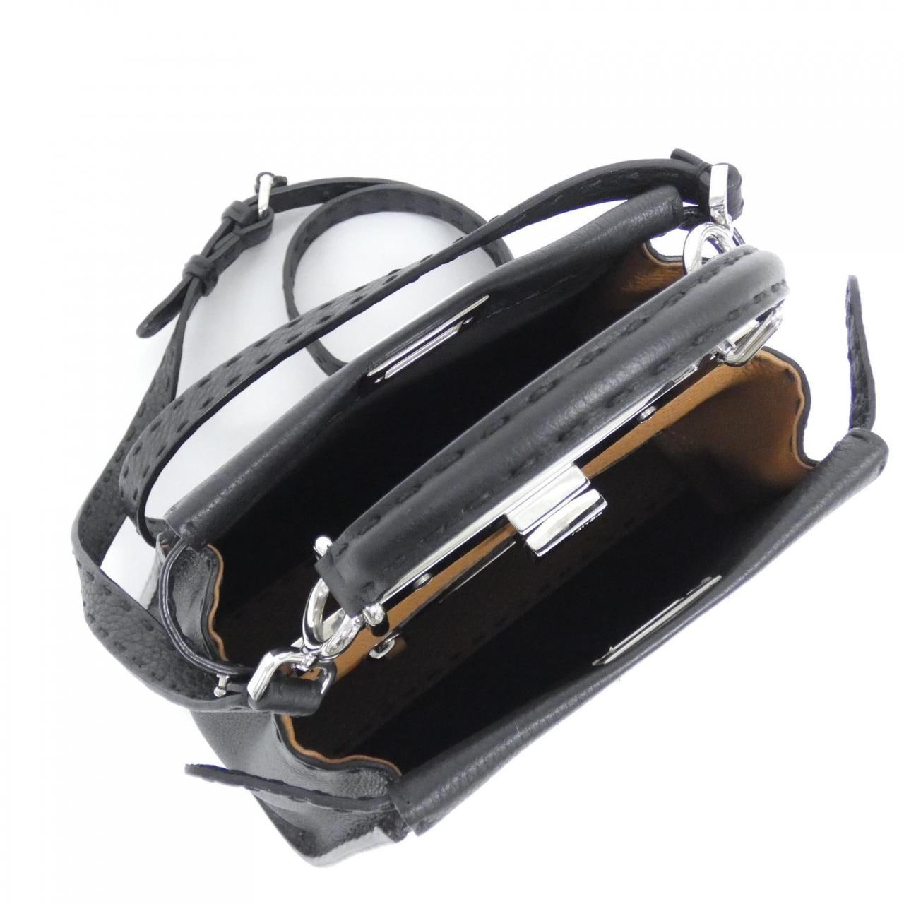 フェンディ SELLERIA ピーカブー ミニ 8BN244 Q0J バッグ