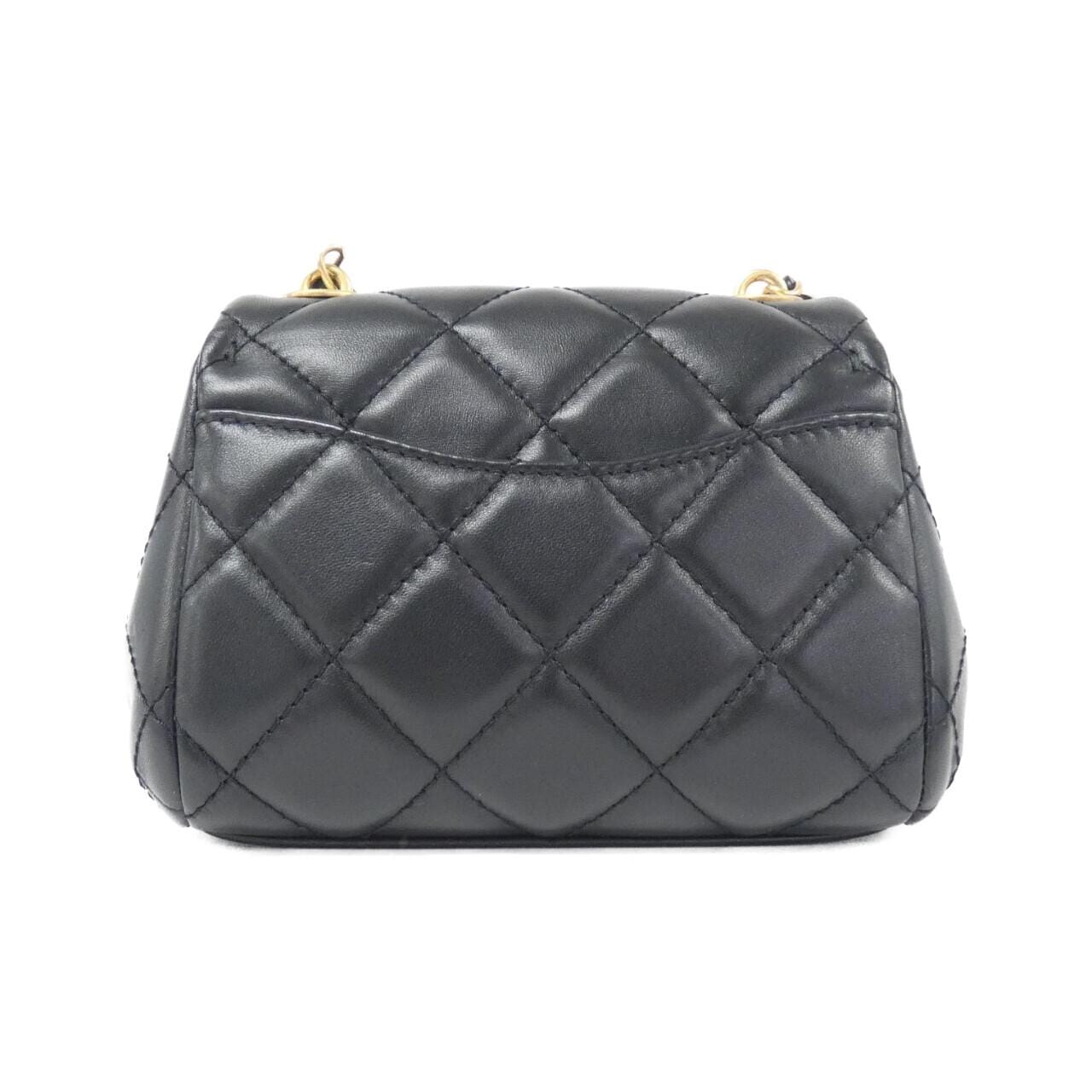 CHANEL shoulder bag