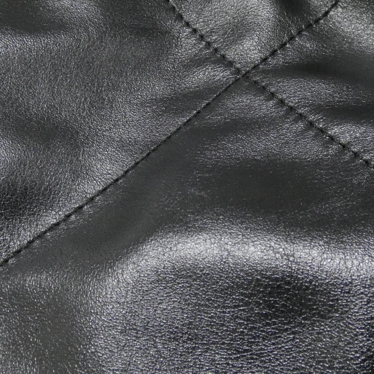 シャネル シャネル22 ライン AS3260 ショルダーバッグ