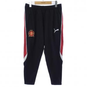 バレンシアガ BALENCIAGA PUMA 846989 TTVB2 パンツ