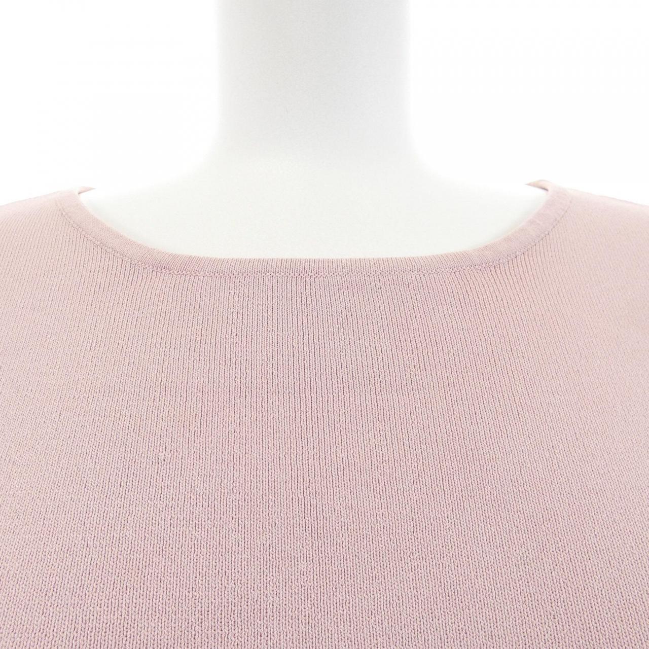 トゥービーシック TO BE CHIC トップス