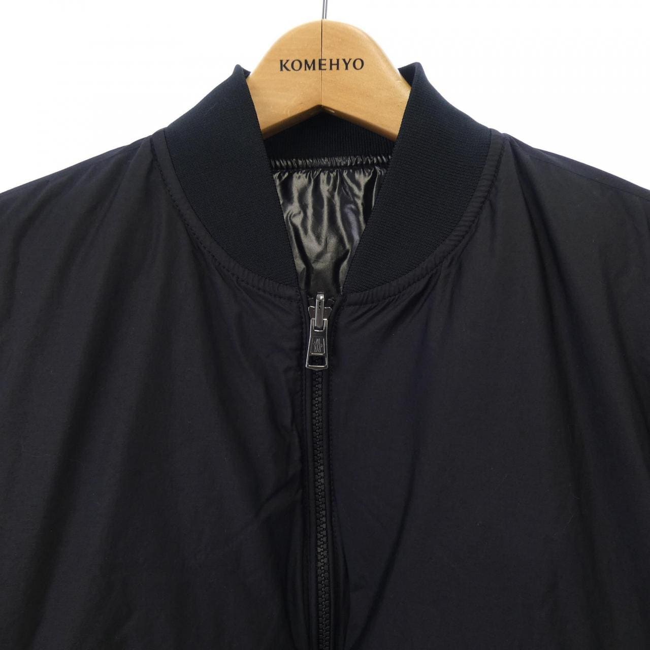 MONCLER蒙克勒羽绒服