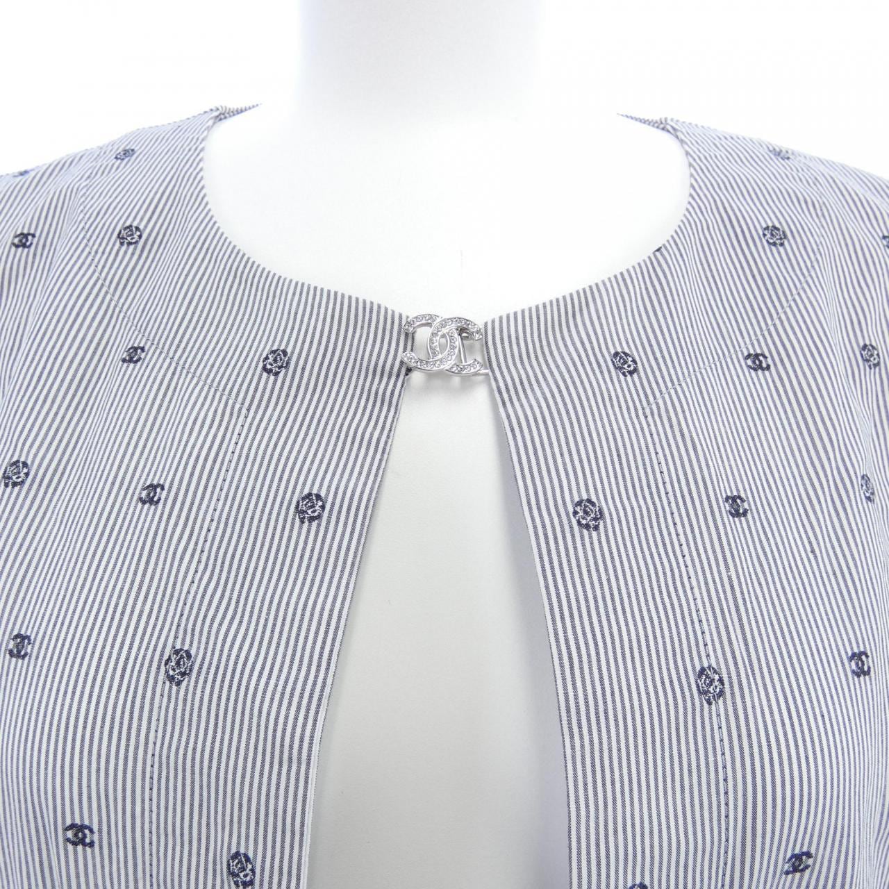 シャネル CHANEL LOOK13 P76756V63866 トップス