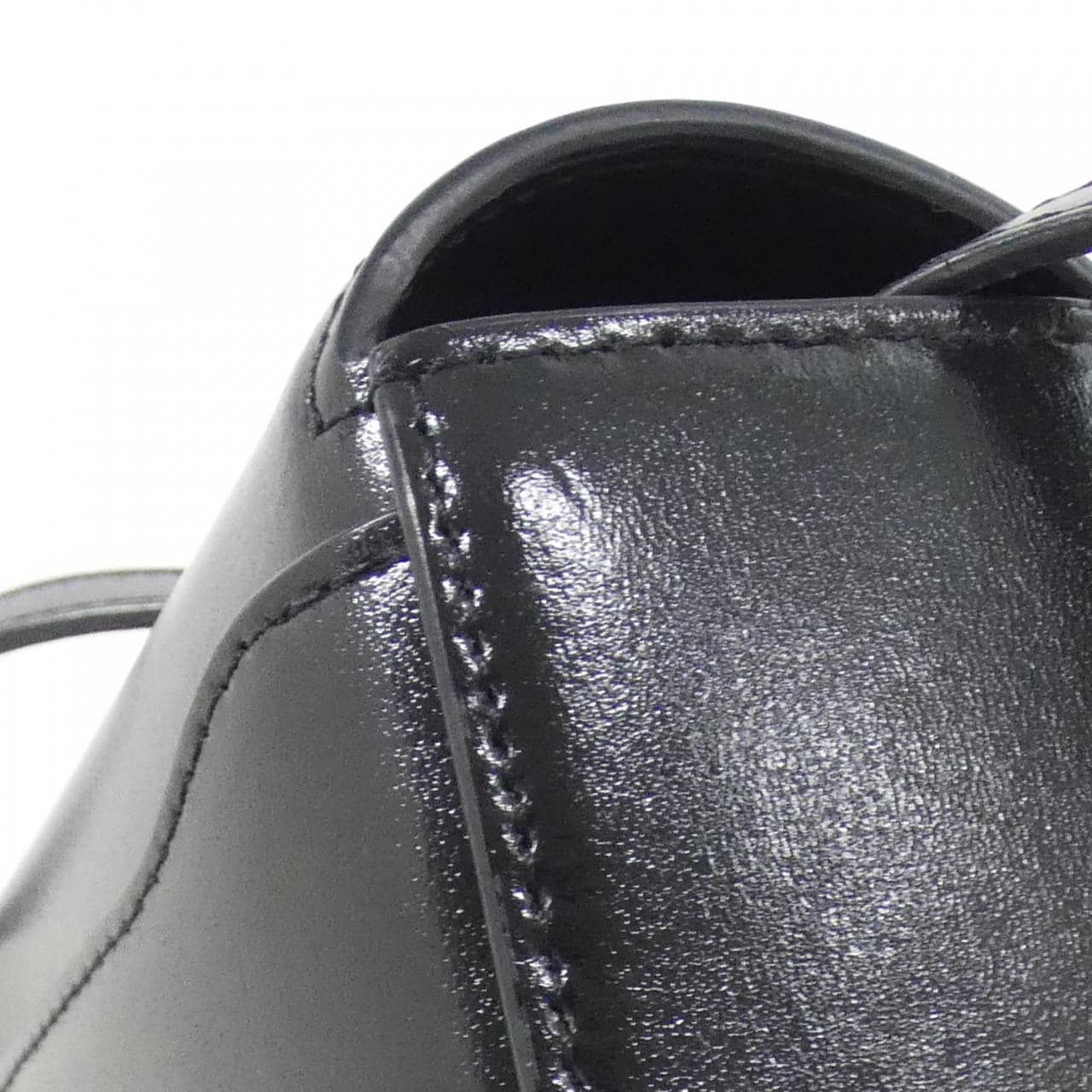 ジバンシー 4G スモール BB50HDB15T ショルダーバッグ