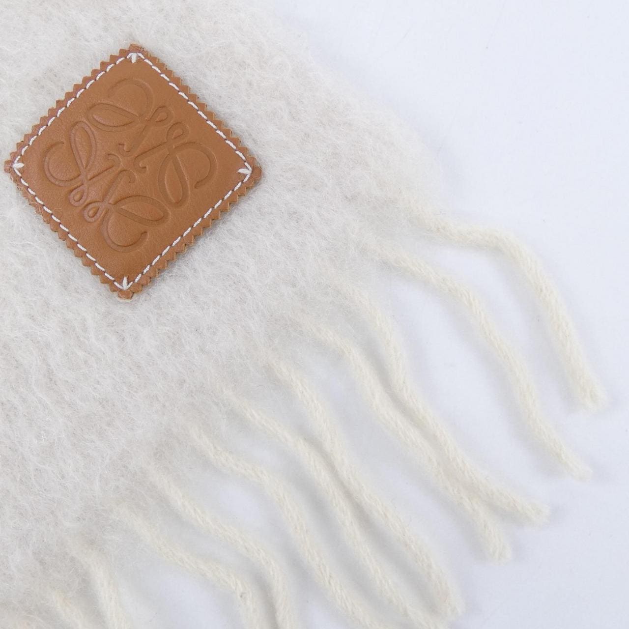 ロエベ LOEWE F655254×01 MUFFLER