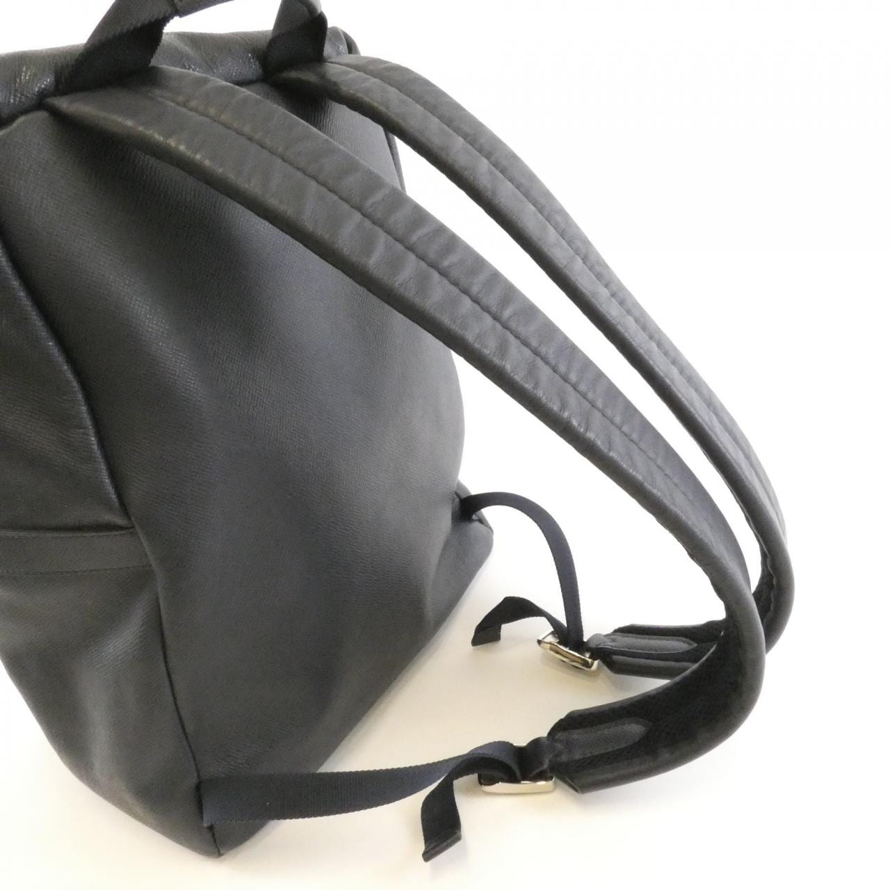 ルイヴィトン タイガ ディスカバリー バックパック M33451 リュックサック