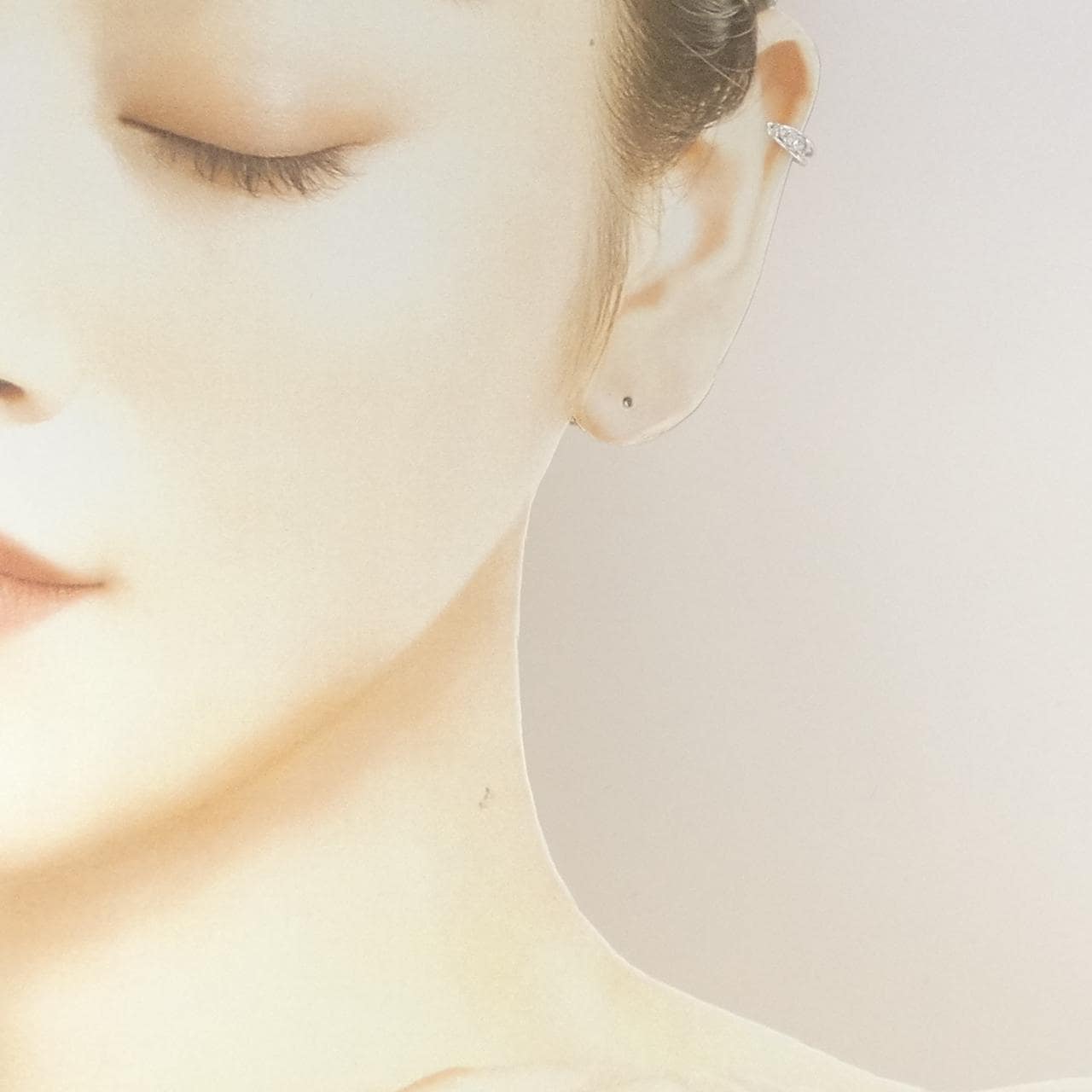 K18WG ダイヤモンド イヤーカフ 0.20CT