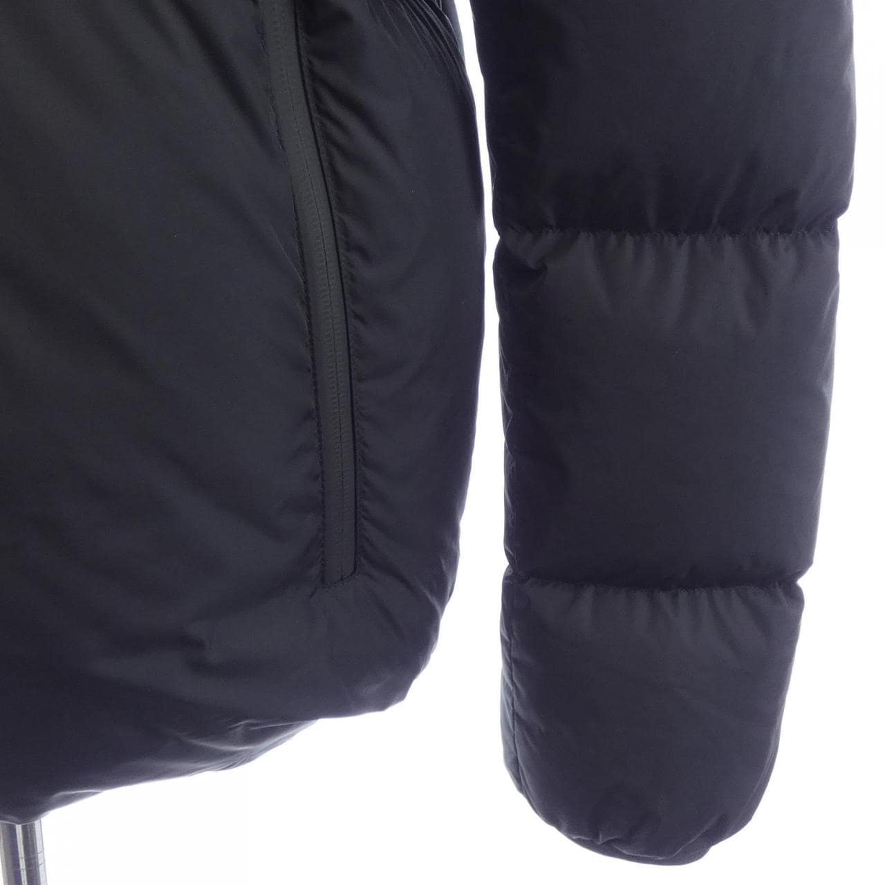 モンクレール MONCLER MONTCLA ダウンジャケット