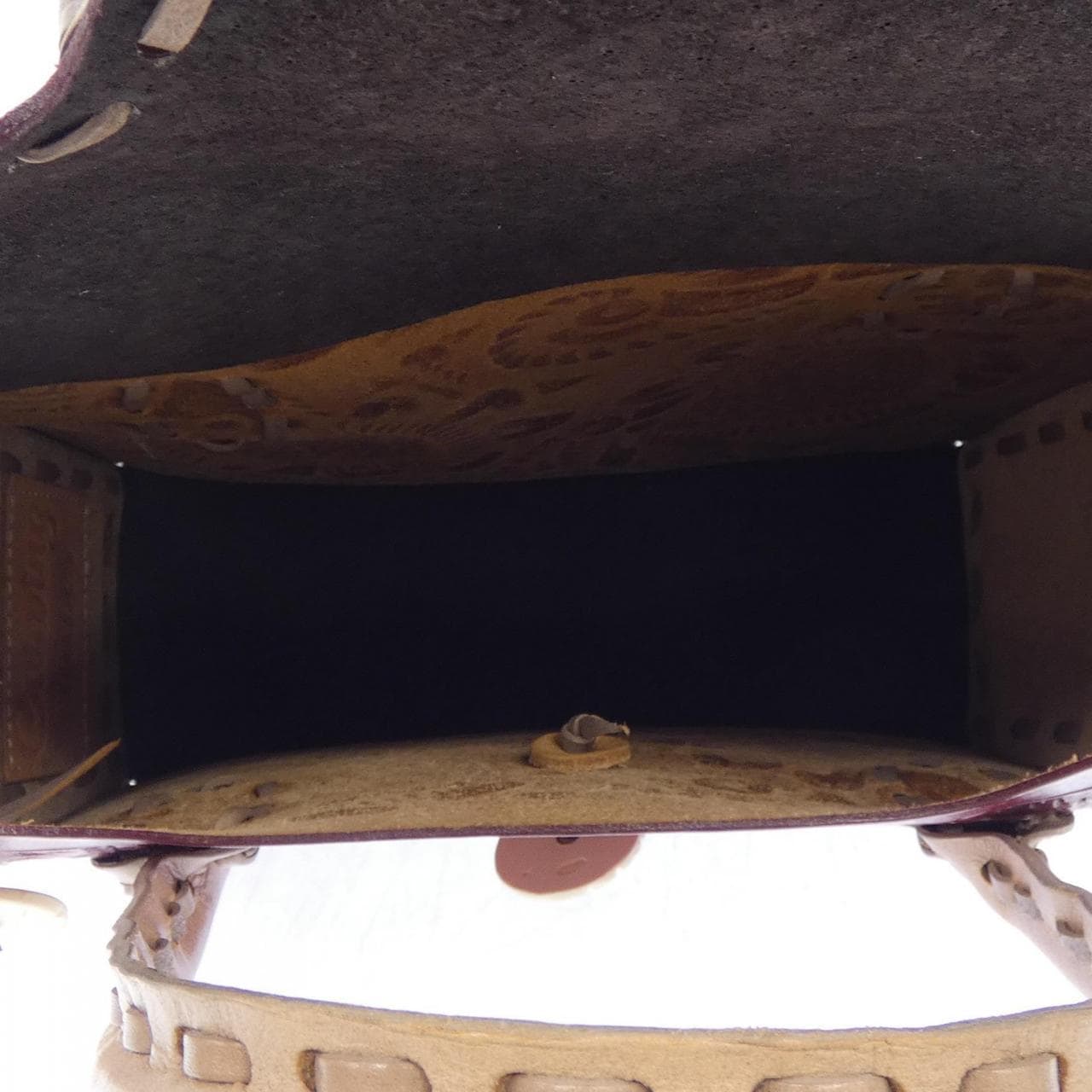 カービングトライブス Carving Tribes BAG