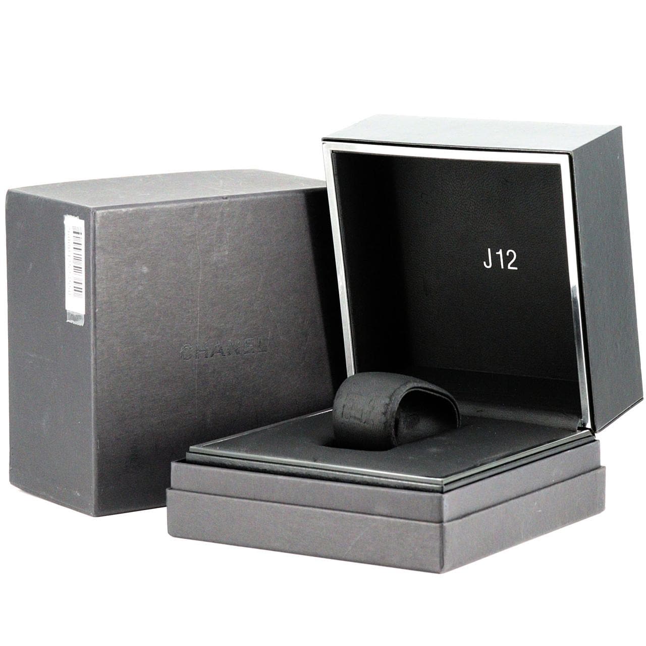 シャネル J12 33mmセラミック H0682 セラミック クォーツ