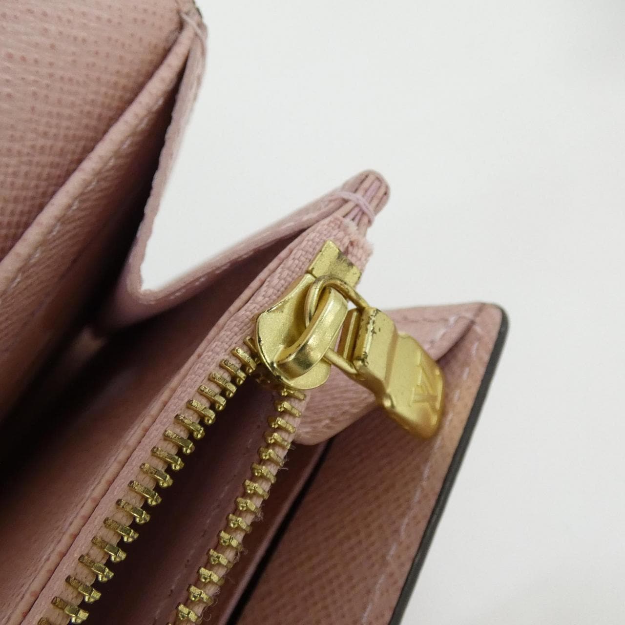 ルイヴィトン エピ(バーズ) ポルトフォイユ サラ M62608 財布