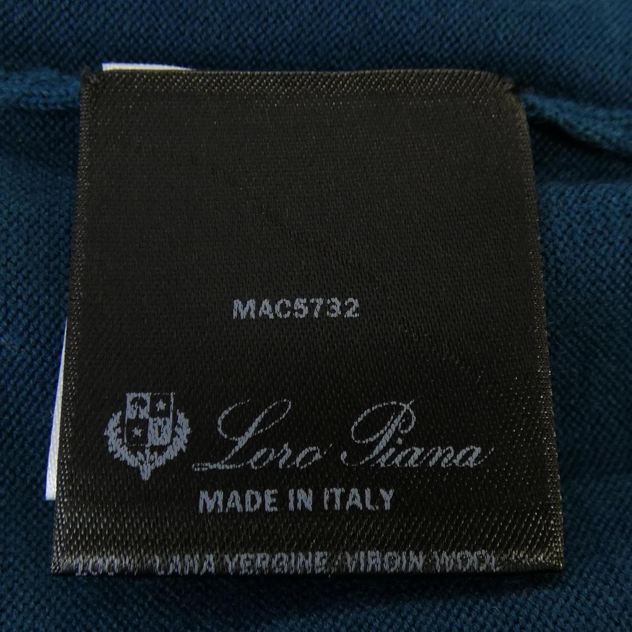 Loro Loro Piana THE GIFT OF KINGS FAM4424 开襟羊毛衫
