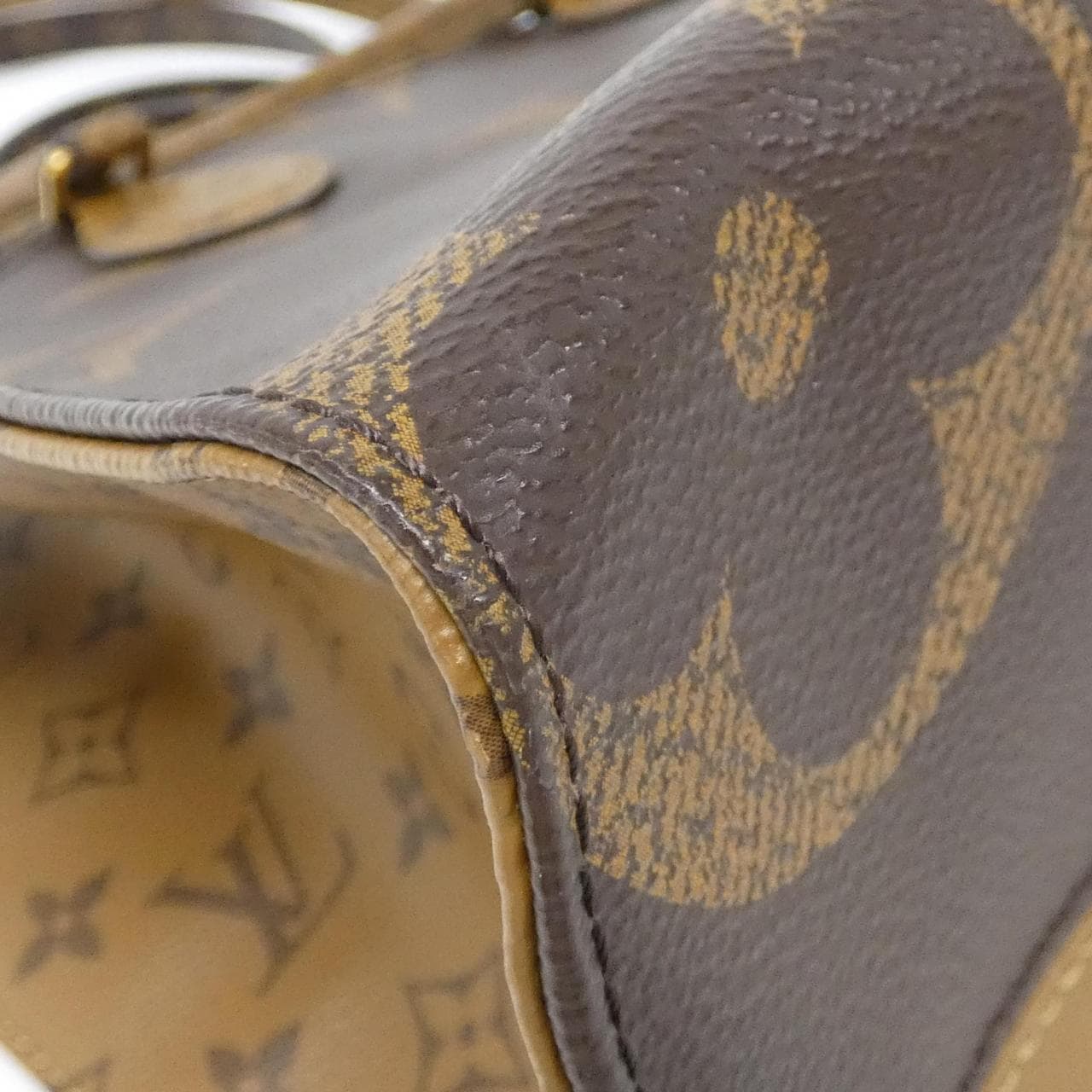 ルイヴィトン モノグラム ジャイアント オンザゴー MM M45039 バッグ