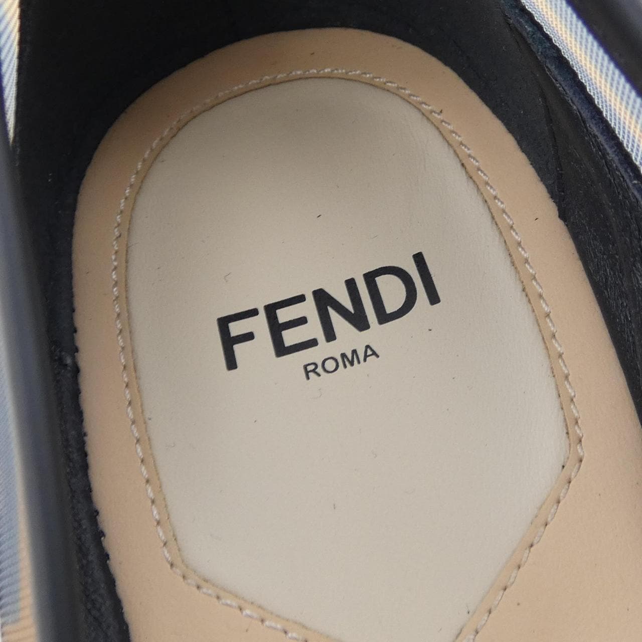 フェンディ FENDI コリブリ 8F8587A8UC フラットシューズ