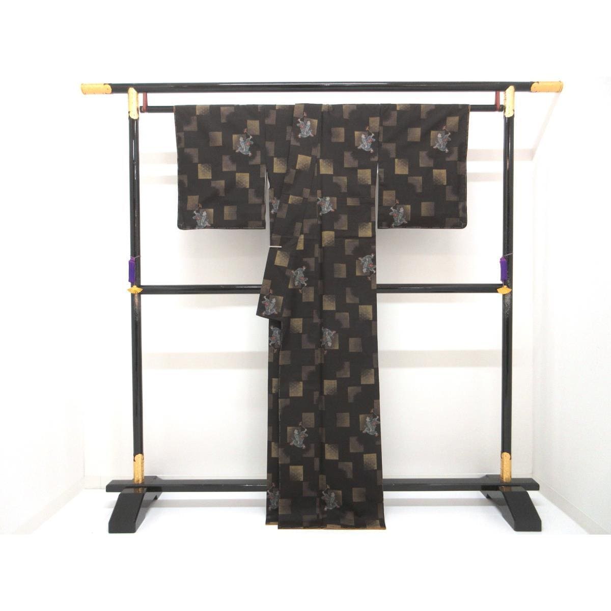 紬　九マルキ　証紙付【本場奄美大島紬】