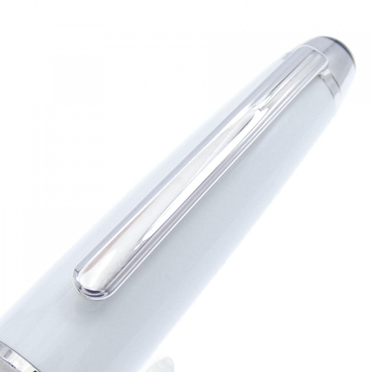 モンブラン マイスターシュテュックホワイトソリテールクラシック 106844 万年筆