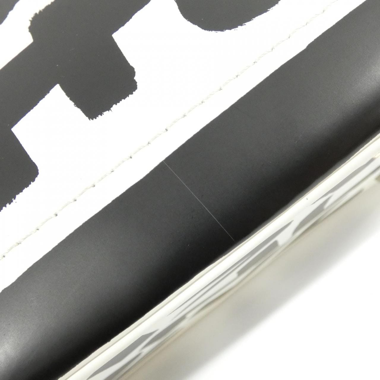 ルイヴィトン グラフィティ アルマ MM M92179 バッグ