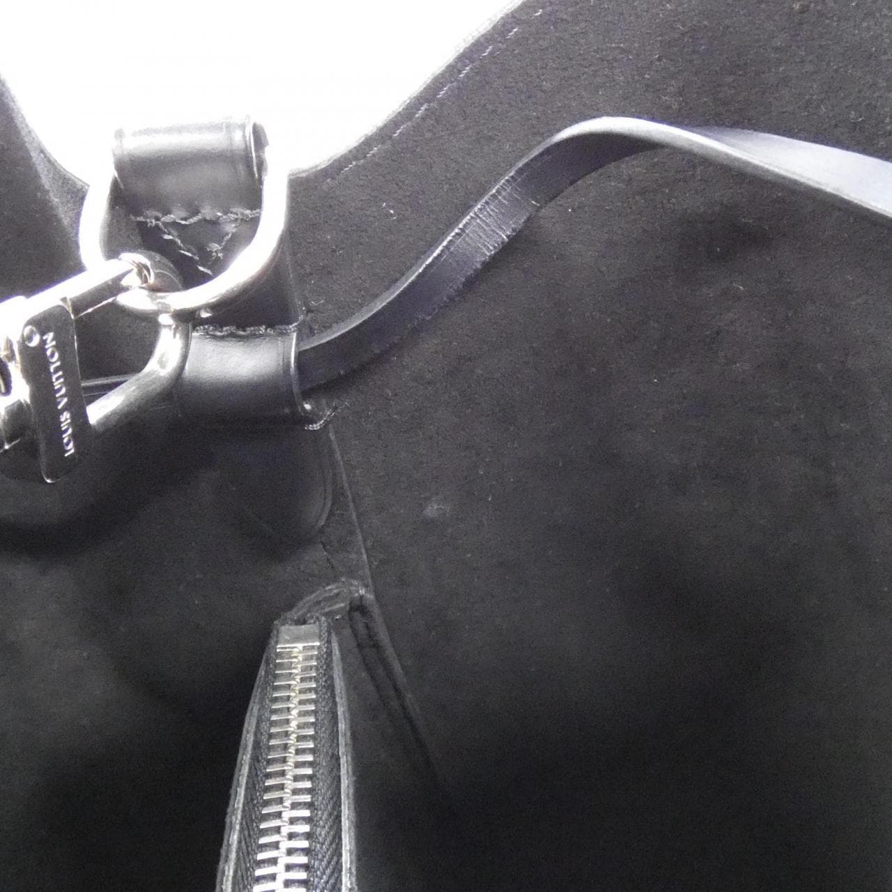 ルイヴィトン エピ ネオ ノエ M54366 ショルダーバッグ