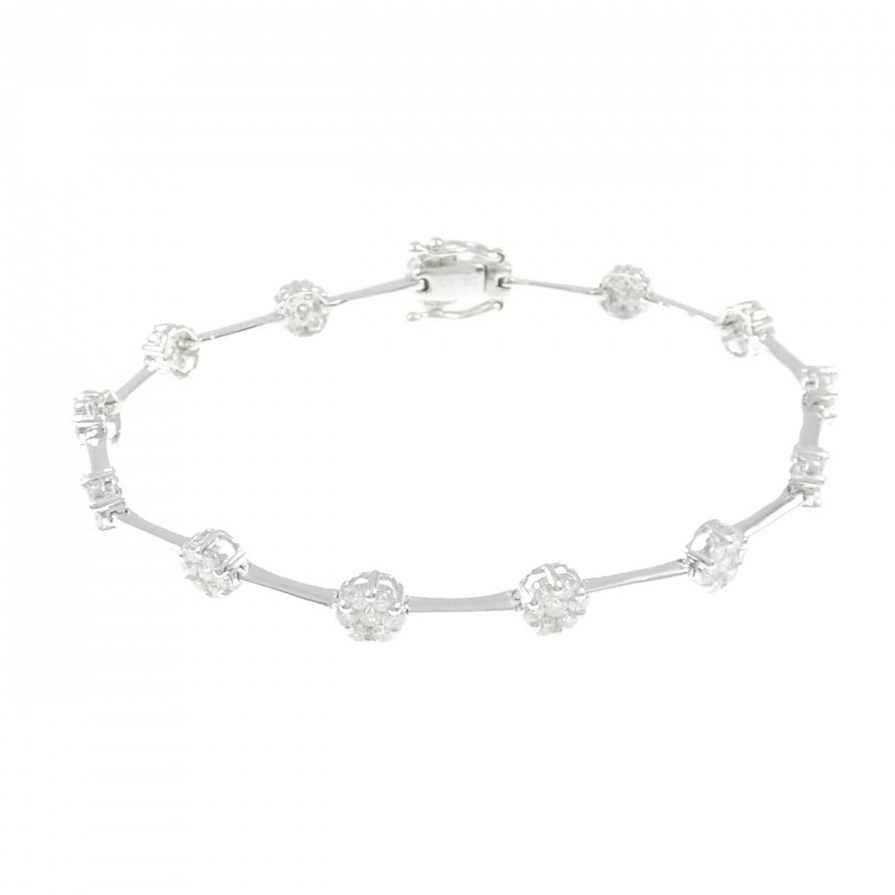 750WG Flower Diamond Bracelet 2.20CT