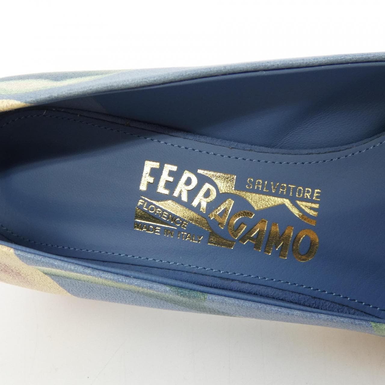 サルヴァトーレフェラガモ SALVATORE FERRAGAMO パンプス